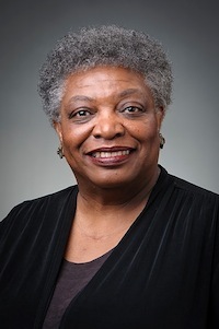 Gloria Hawkins headshot