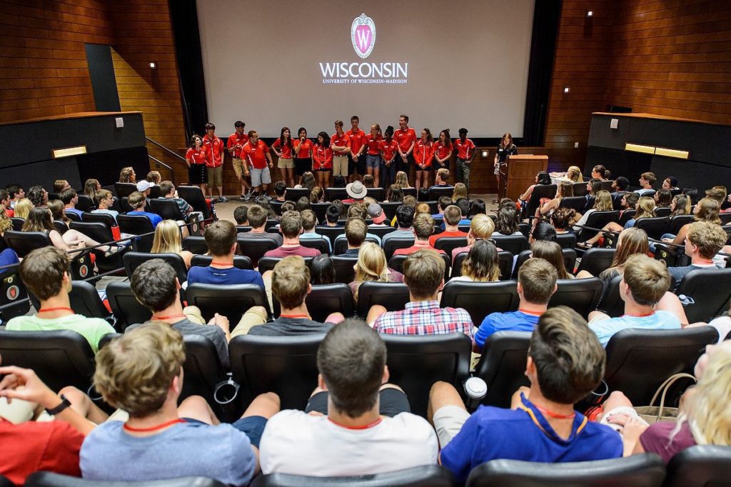 Student Orientation, Advising and Registration sessions meet all summer at UW-Madison.